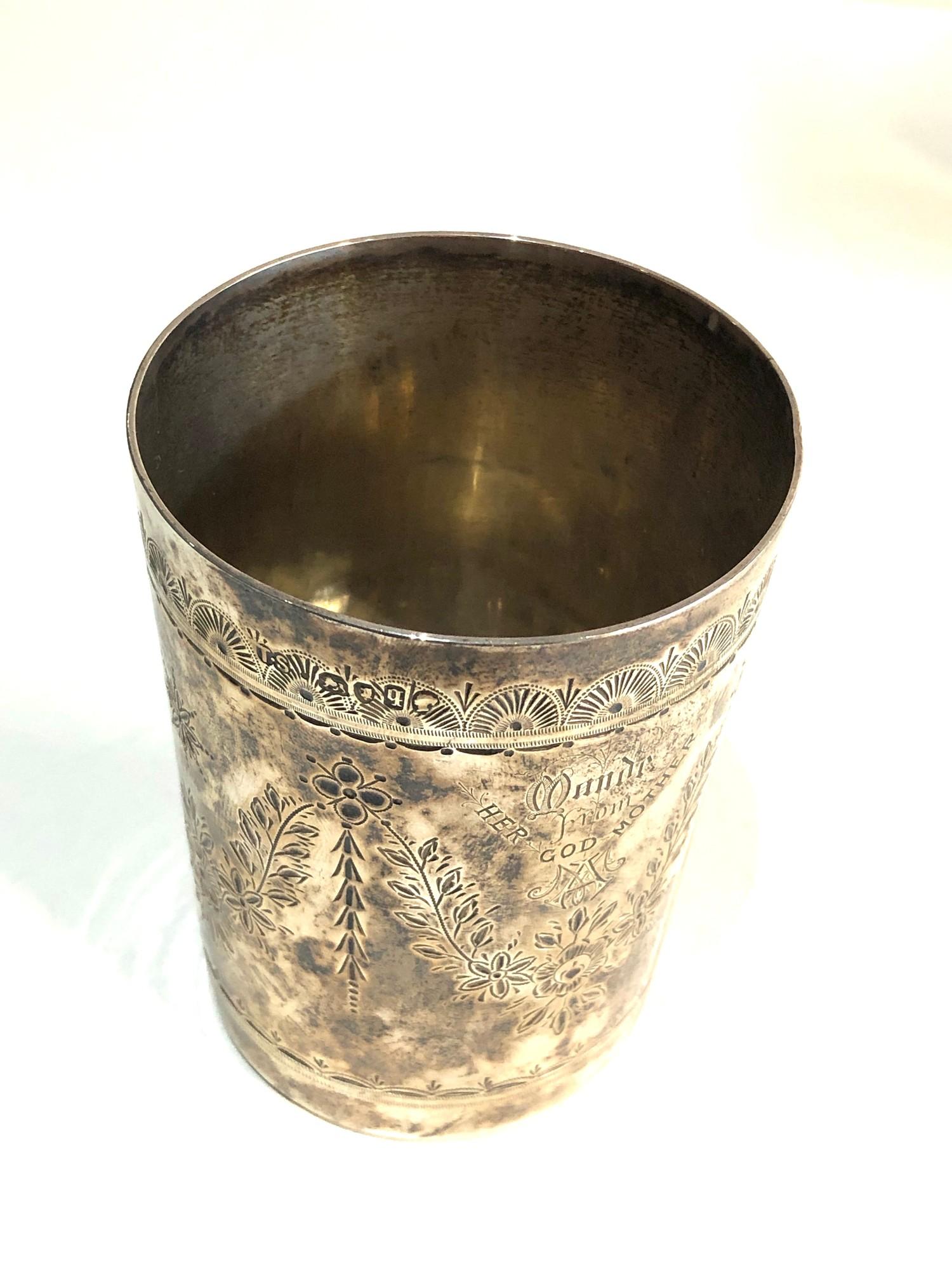 Victorian silver beaker measures approx 9.2cm tall weight 115g - Image 2 of 3