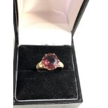 14ct gold amethyst paste cocktail ring weight 2.6g