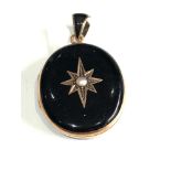 9ct gold antique black enamel and pearl mourning locket locket measures approx 4.8cm drop by 2.8cm