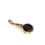 14ct gold drop smokey quartz pendant weight 4.5g