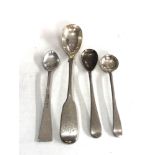 Selection of 4 antique & vintage silver mustard spoons weight 41g