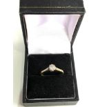 18ct gold diamond ring weight 2.2g