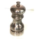2 silver pepper mill / grinder London silver hallmarks measures approx 11cm tall