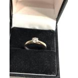 18ct gold diamond ring weight 2g