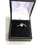9ct gold topaz ring weight 3g