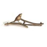 Antique 9ct gold bird on branch brooch measures approx 4.2cm wide weight 1.8g