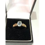 9ct gold stone set & diamond accent ring weight 2.9g