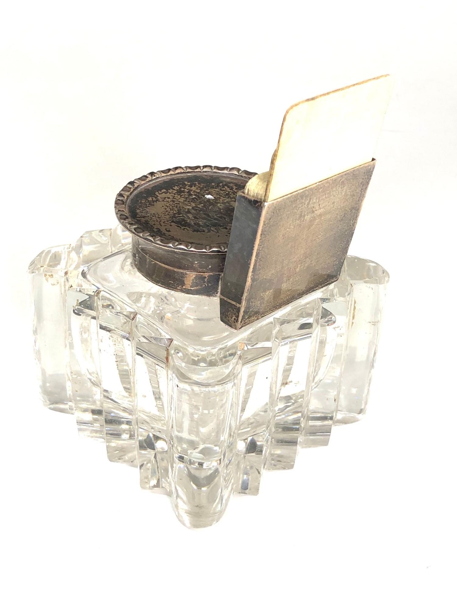 Large Antique silver desk inkwell and calendar glass inkwell measures approx 9.2cm sq the height - Image 6 of 6