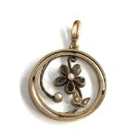 15ct gold Art Nouveau gemstone & seed pearl pendant measures approx 3.2cm drop by 2.2cm weight 2.7g