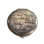 Decorative embossed scene silver compact weight 98g