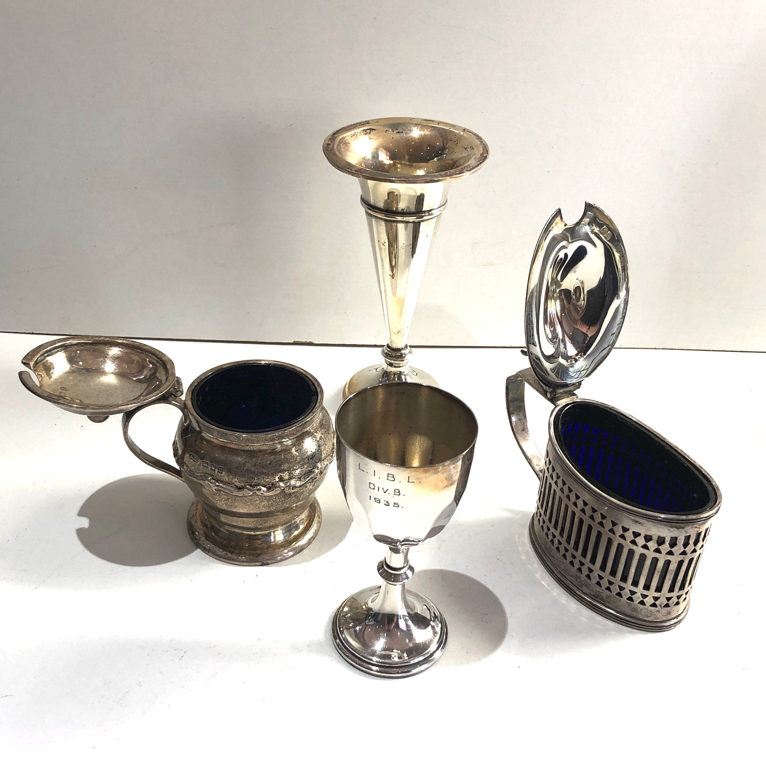 Selection of silver items includes mustard pots posy vase and egg cup weighable silver weight 260g - Image 3 of 3