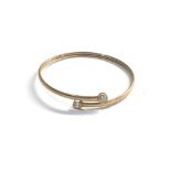 9ct gold gemstone set bypass bangle weight 5g