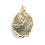 9ct gold fancy larage locket weight 7.8g