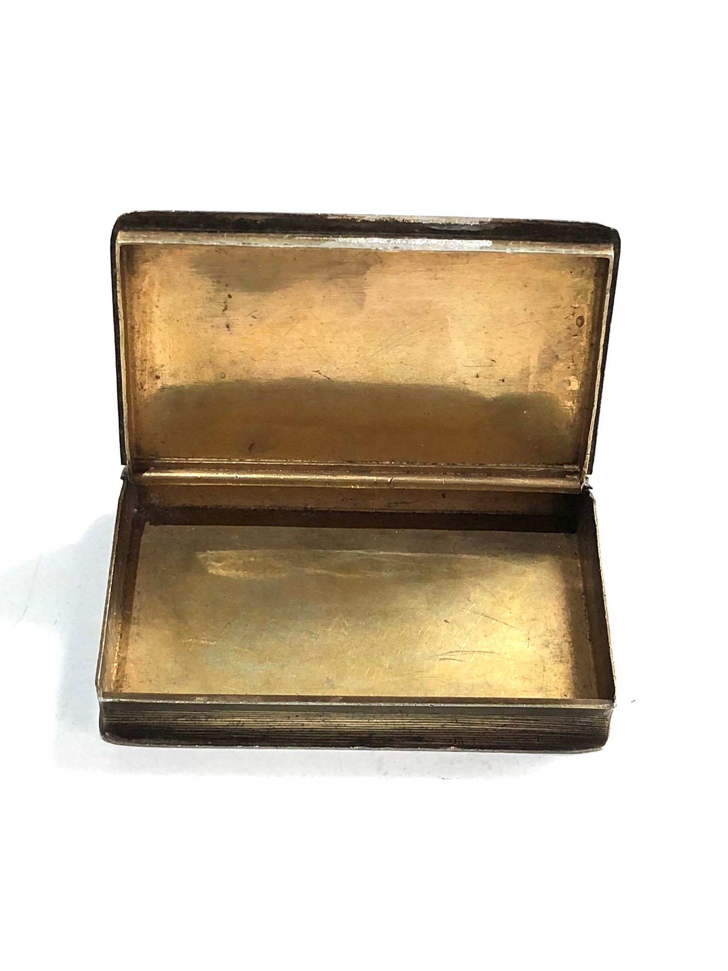 Antique silver book snuff box not hallmarked but xrt as silver measures approx 7.4cm by 5cm - Image 4 of 5