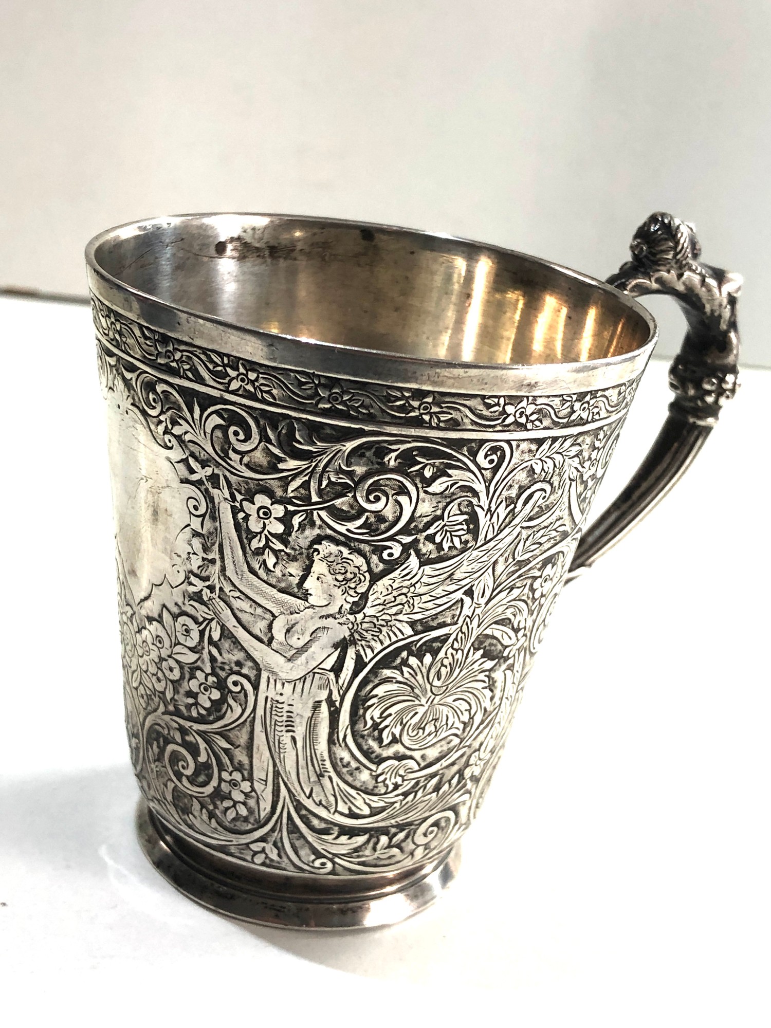 Fine Antique French silver handled cup fine embossed detail of angels and floral pattern design - Image 6 of 11