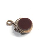 9ct Gold spinner fob w/ carnelian & bloodstone 7.4g