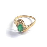 14ct gold emerald and diamond set ring weight 1.9g