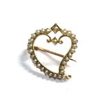 Small Antique 15ct gold seed-pearl heart brooch measures approx 2cm by 1.7cm weight 2g
