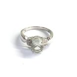 9ct gold diamond & green amethyst ring weight 2.9g