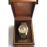 Vintage Boxed Seiko world time automatic Gents wristwatch 6117-6019 the watch is in working order