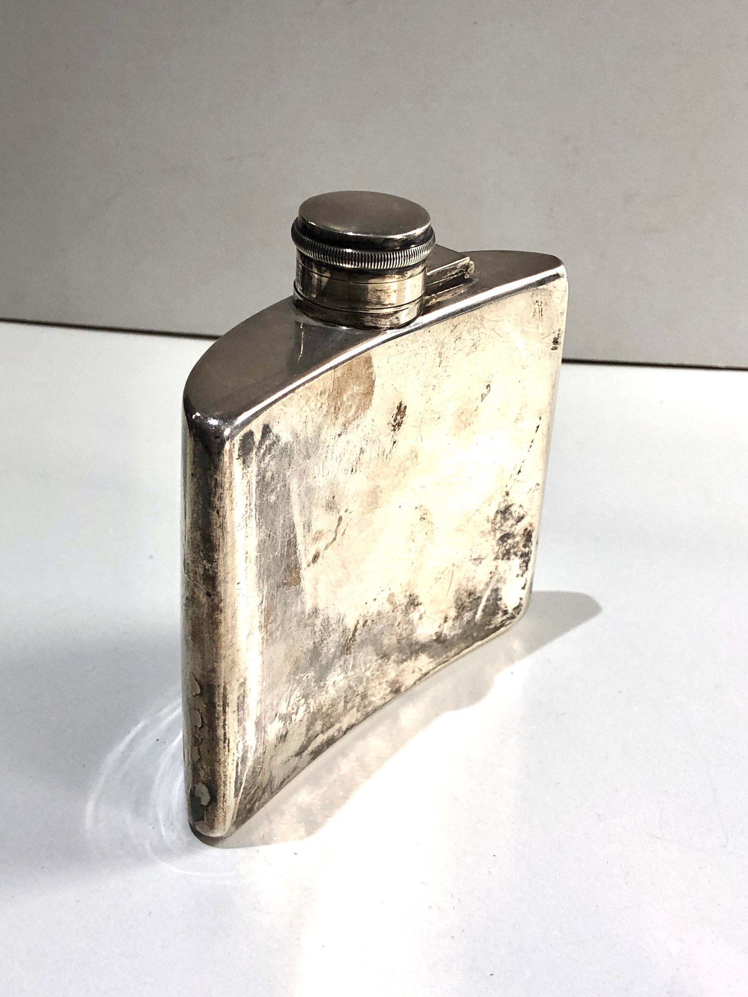 Large vintage silver hip flask measures approx 11cm wide height 11cm weight 214g - Image 2 of 5