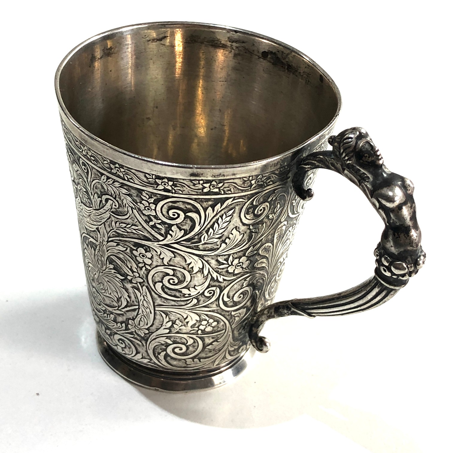 Fine Antique French silver handled cup fine embossed detail of angels and floral pattern design - Image 4 of 11