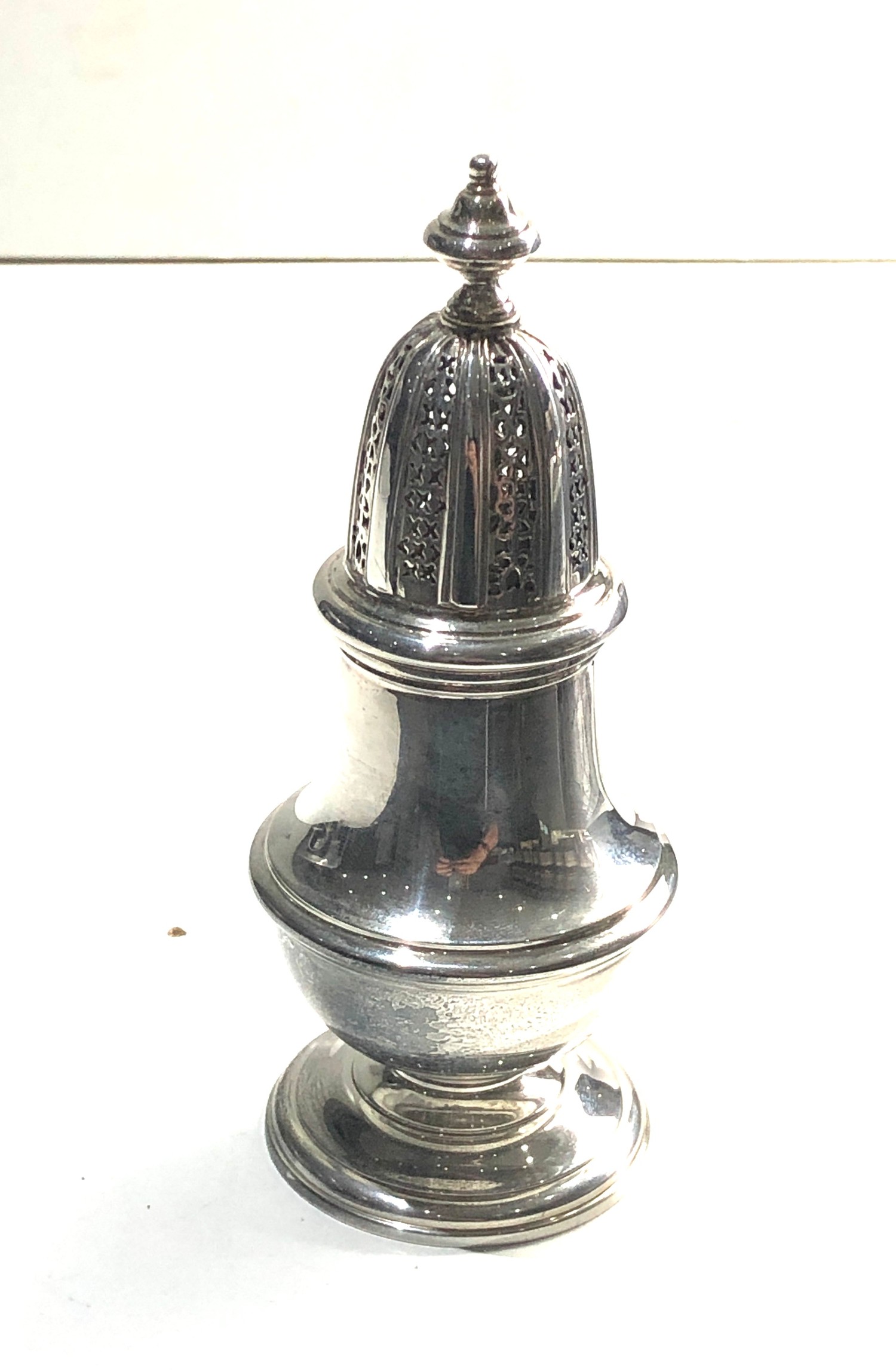 Heavy silver sugar caster measures approx 13.5cm tall weight 160g