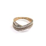 9ct gold diamond twist design ring weight3.6g