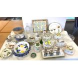 Large selection of miscellaneous includes vintage franklin mint le cordon bleu jelly moulds,