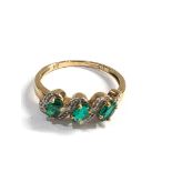 9ct gold diamond and green stone ring weight 1.9g