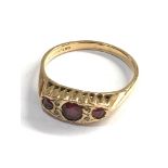 9ct gold garnet ring weight 2.7g