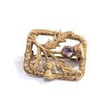 Scottish 9ct gold thistle brooch weight 4.1g