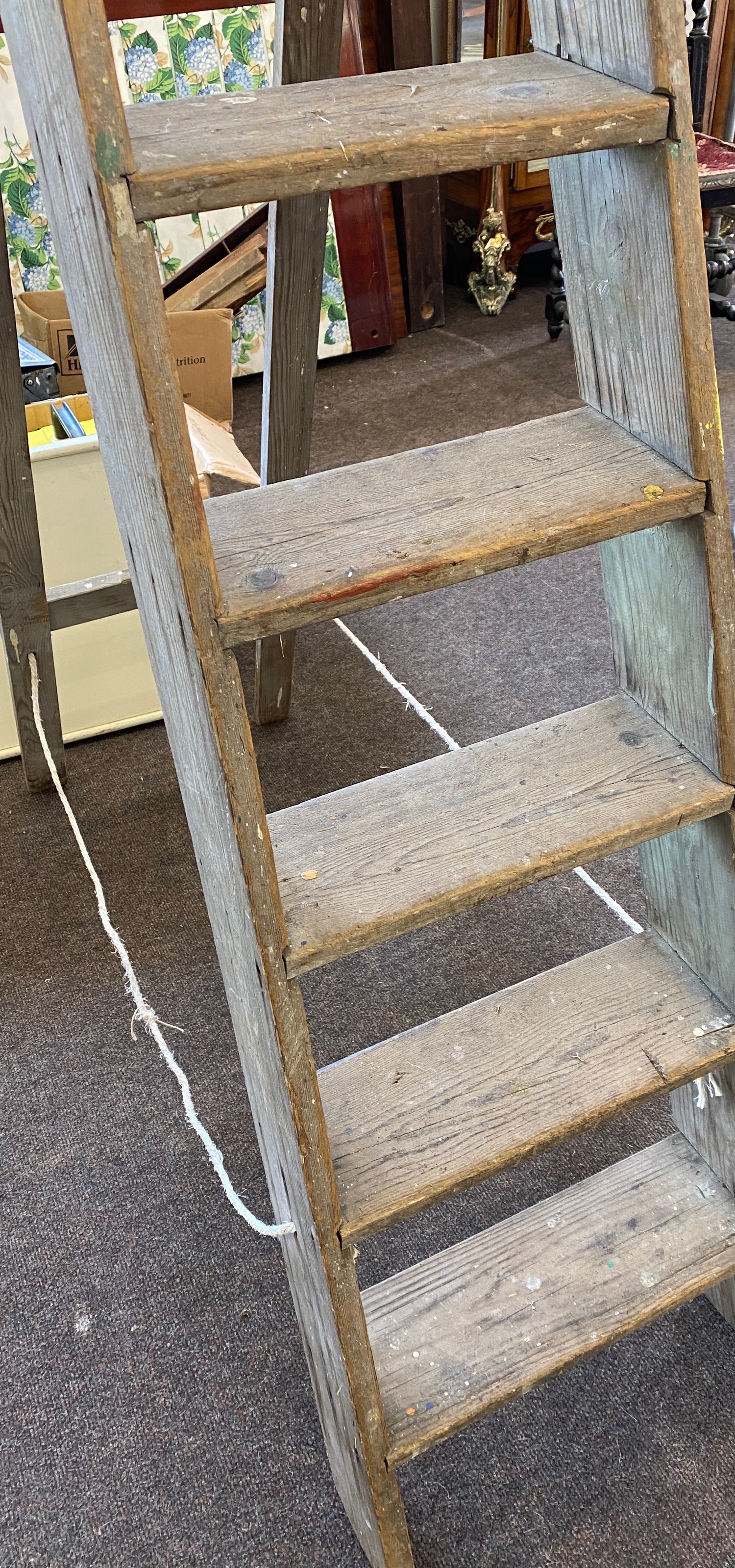 Pair wooden ladders and a pair of metal ladders - Bild 2 aus 6