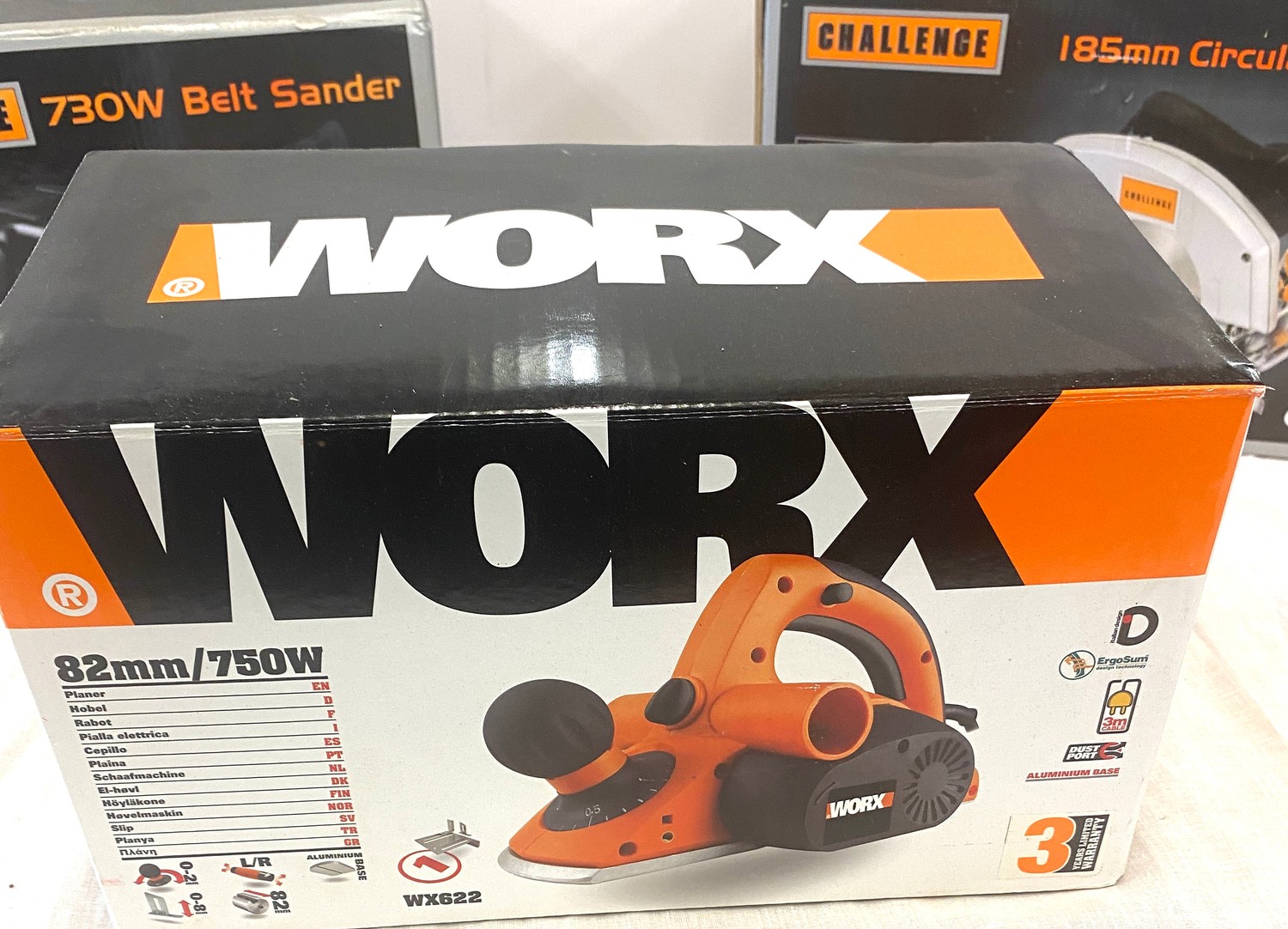 Challenge 730w Belt sander, 185mm circular saw Worx 82mm 750w electric planer - Image 2 of 4