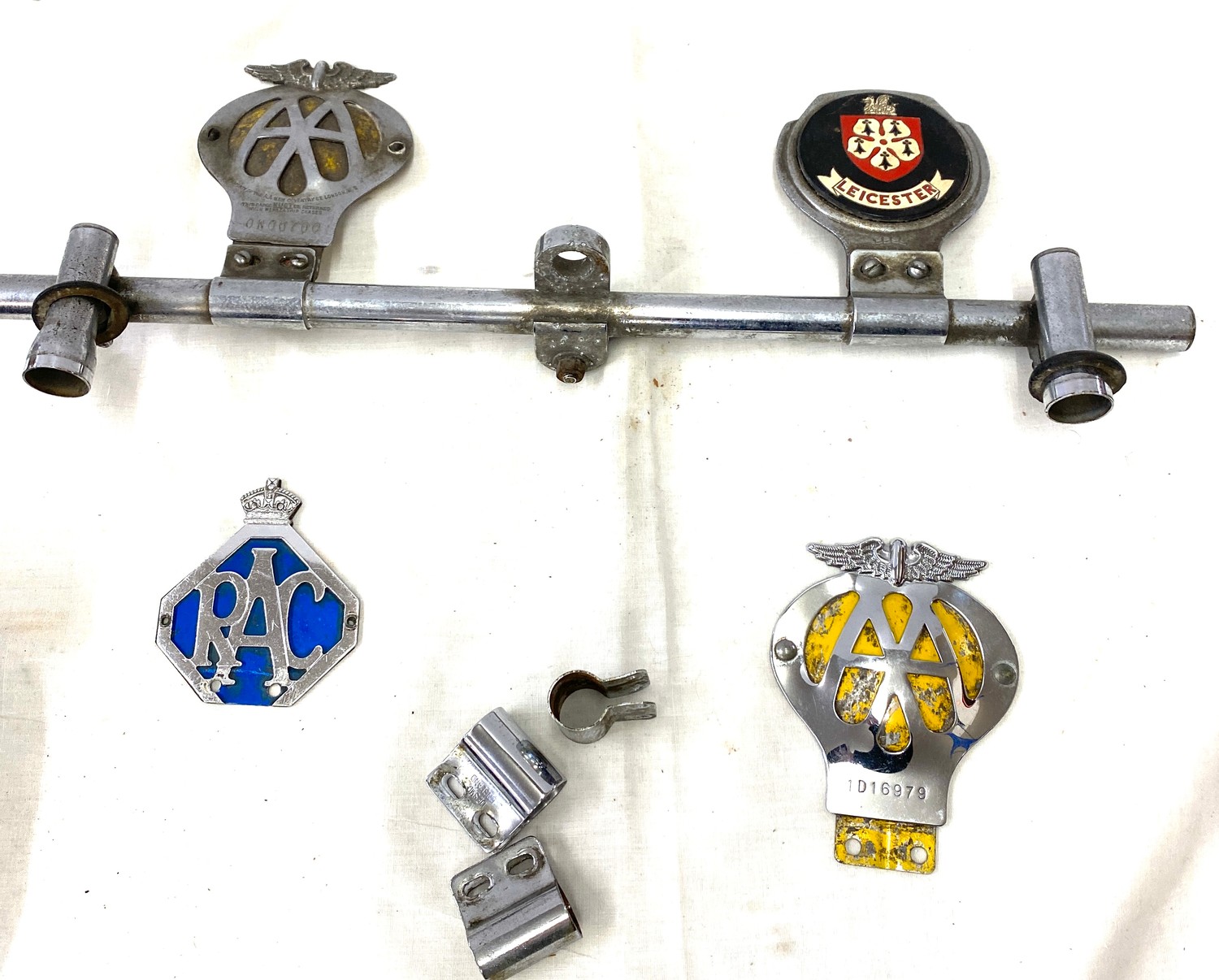 Selection vintage car badges to include AA, RAC etc