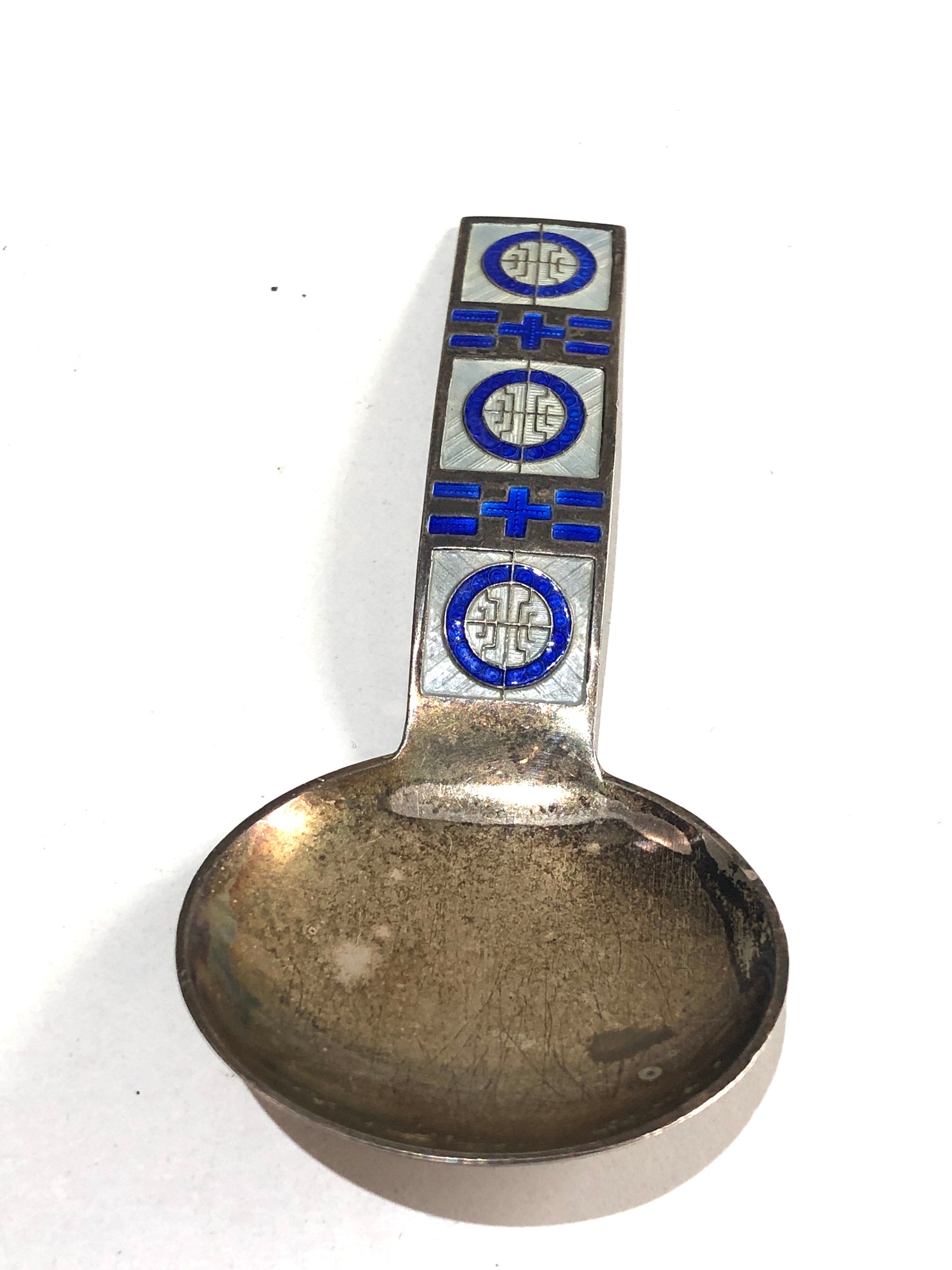 A rare sterling silver sugar or caddy spoon circa 1950 by David Andersen The round bowl passing into - Image 2 of 4