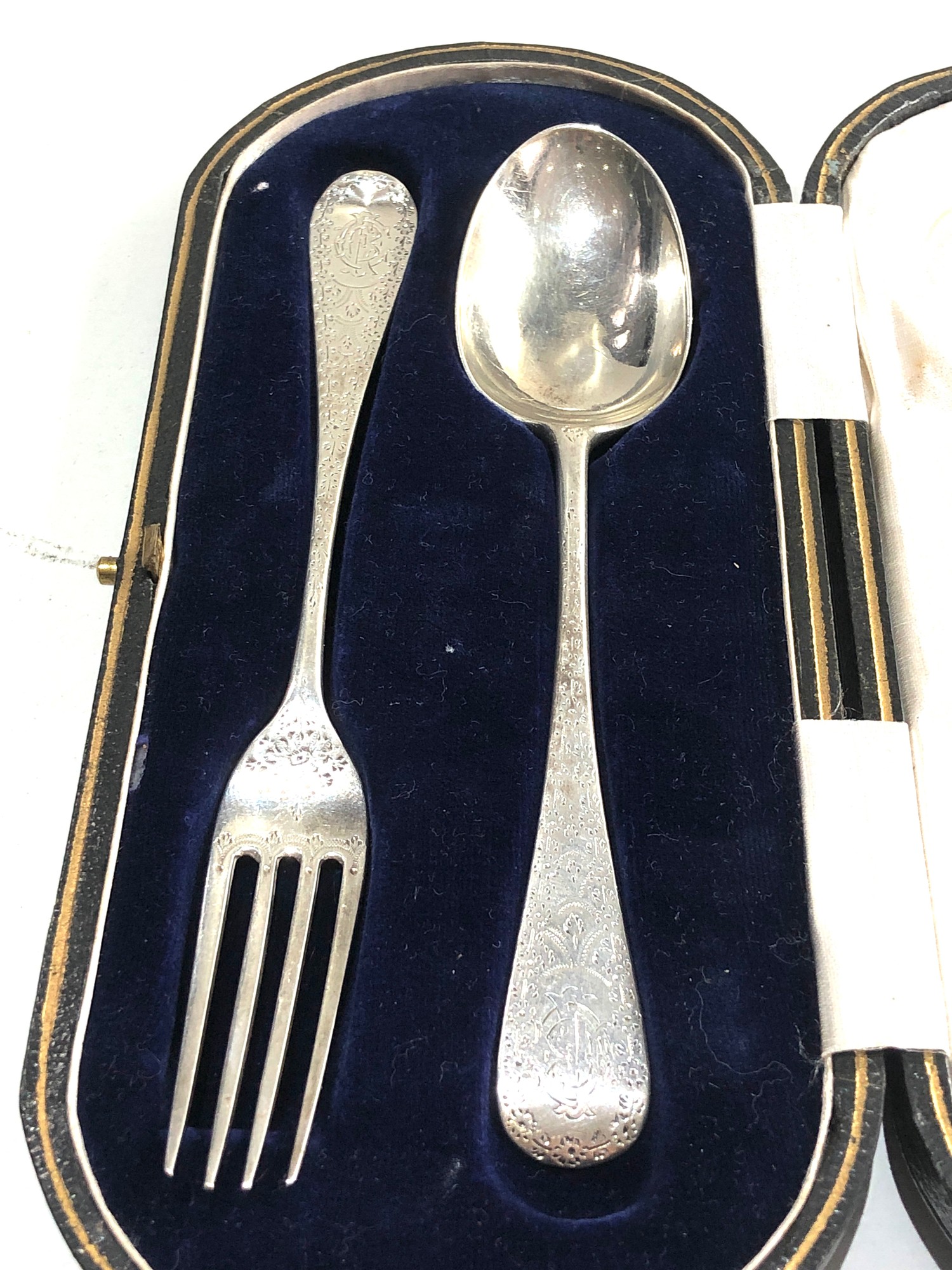 Victorian silver Christening spoon & fork in fitted box London silver hallmarks spoon measures 15. - Image 2 of 4