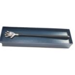 Hallmarked sterling solid silver hand back scratcher with wooden handle measures approx 38.5cm