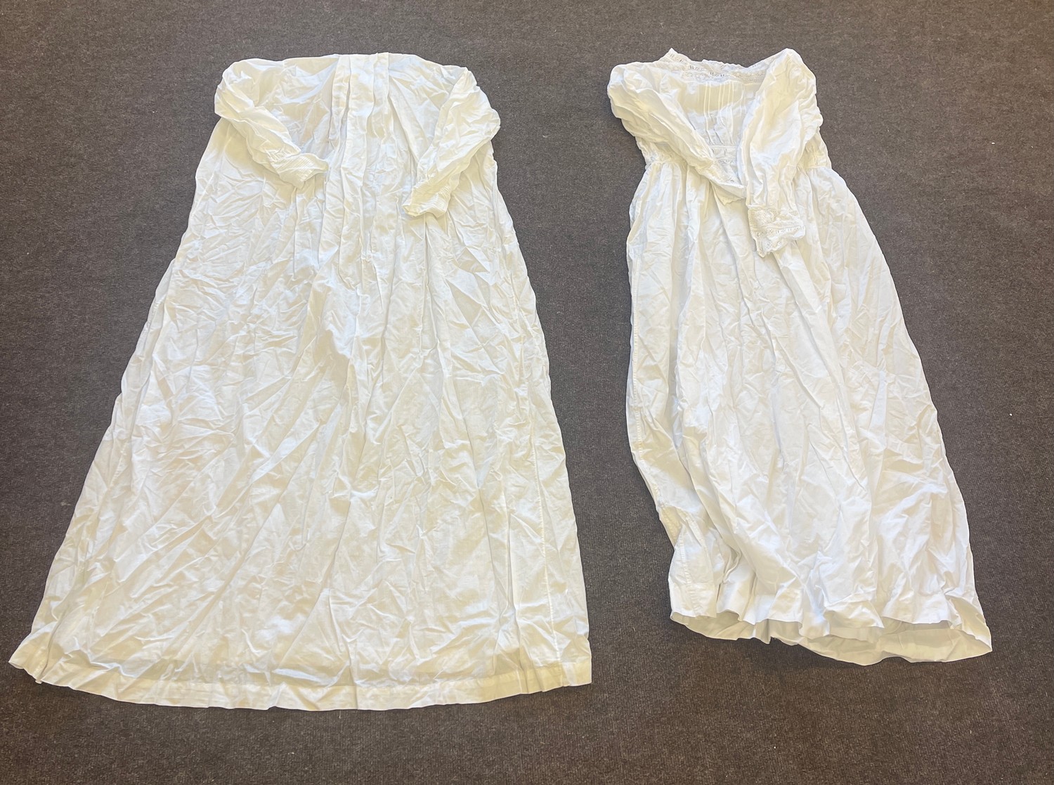 Selection of 6 antique lace / linen ladies nightwear - Image 3 of 3