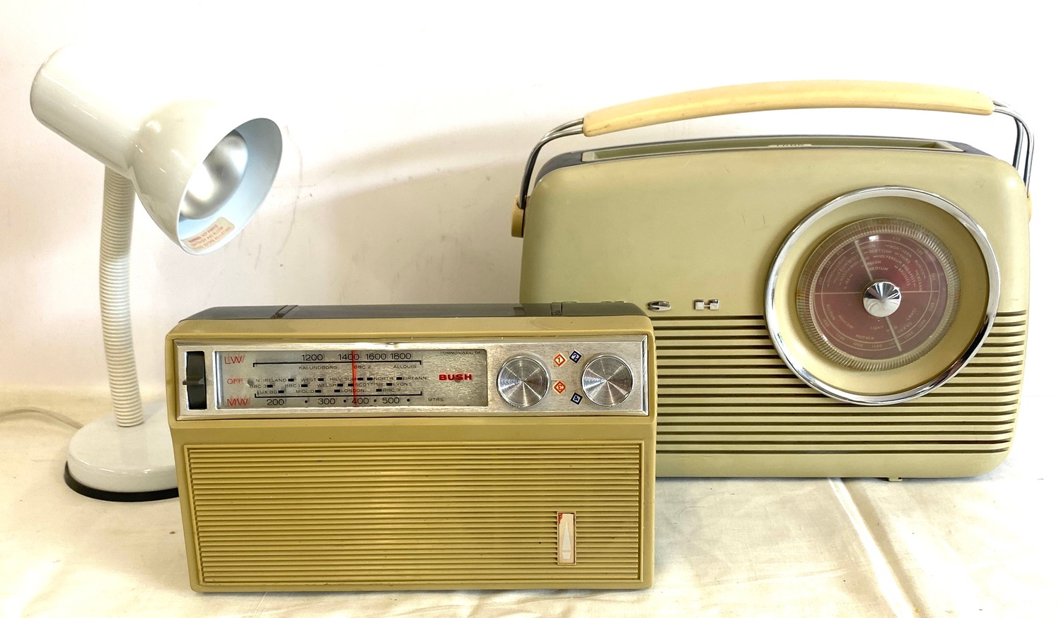 2 Vintage bush radios and a desk lamp - Untested