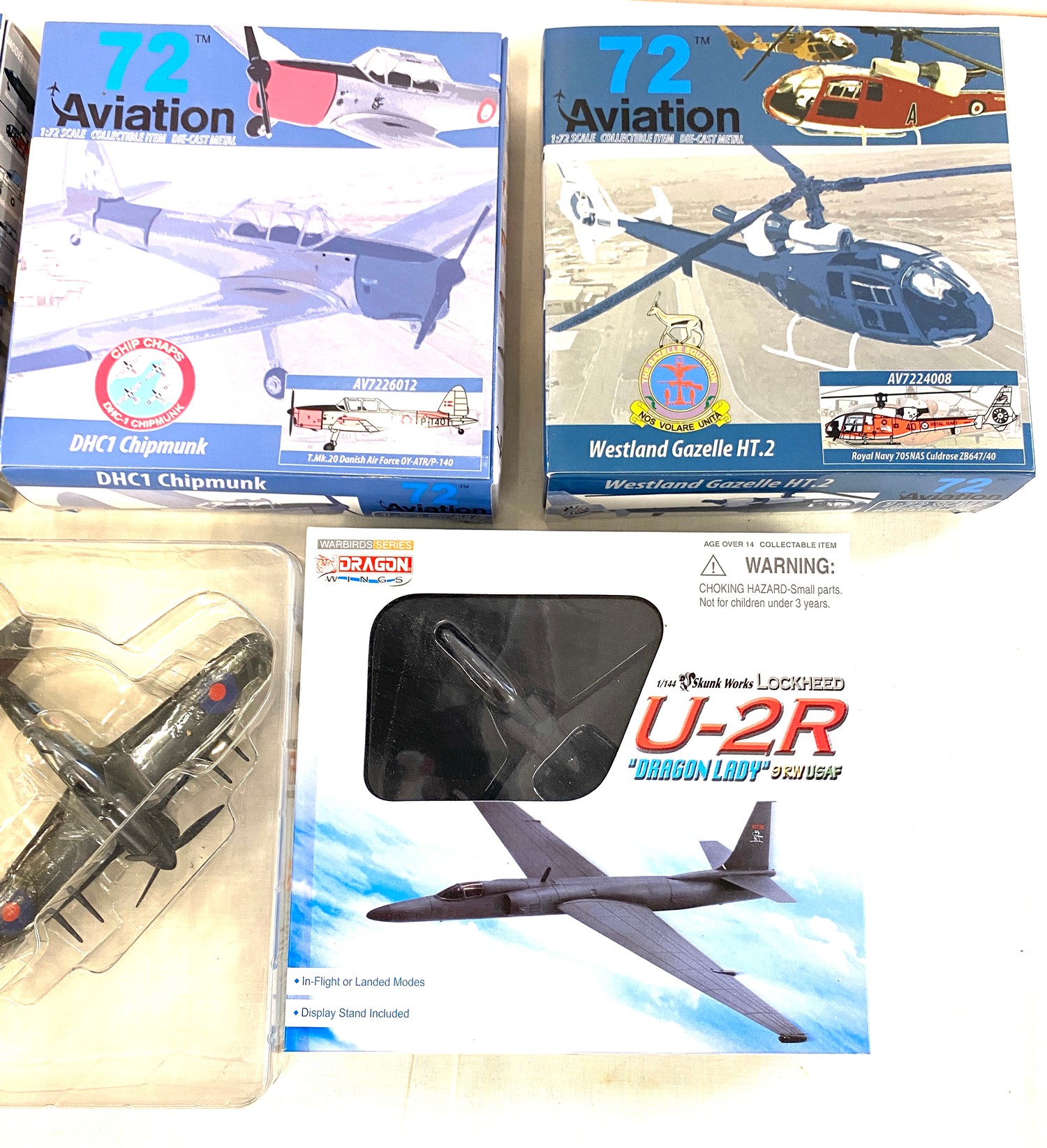 Selection of 3 "72 aviation" boxed models includes, westland gazelle, Westland Gazelle HT.2, Dhc1 - Image 2 of 4