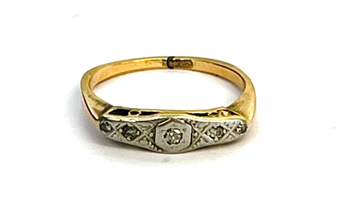 gold antique diamond ring