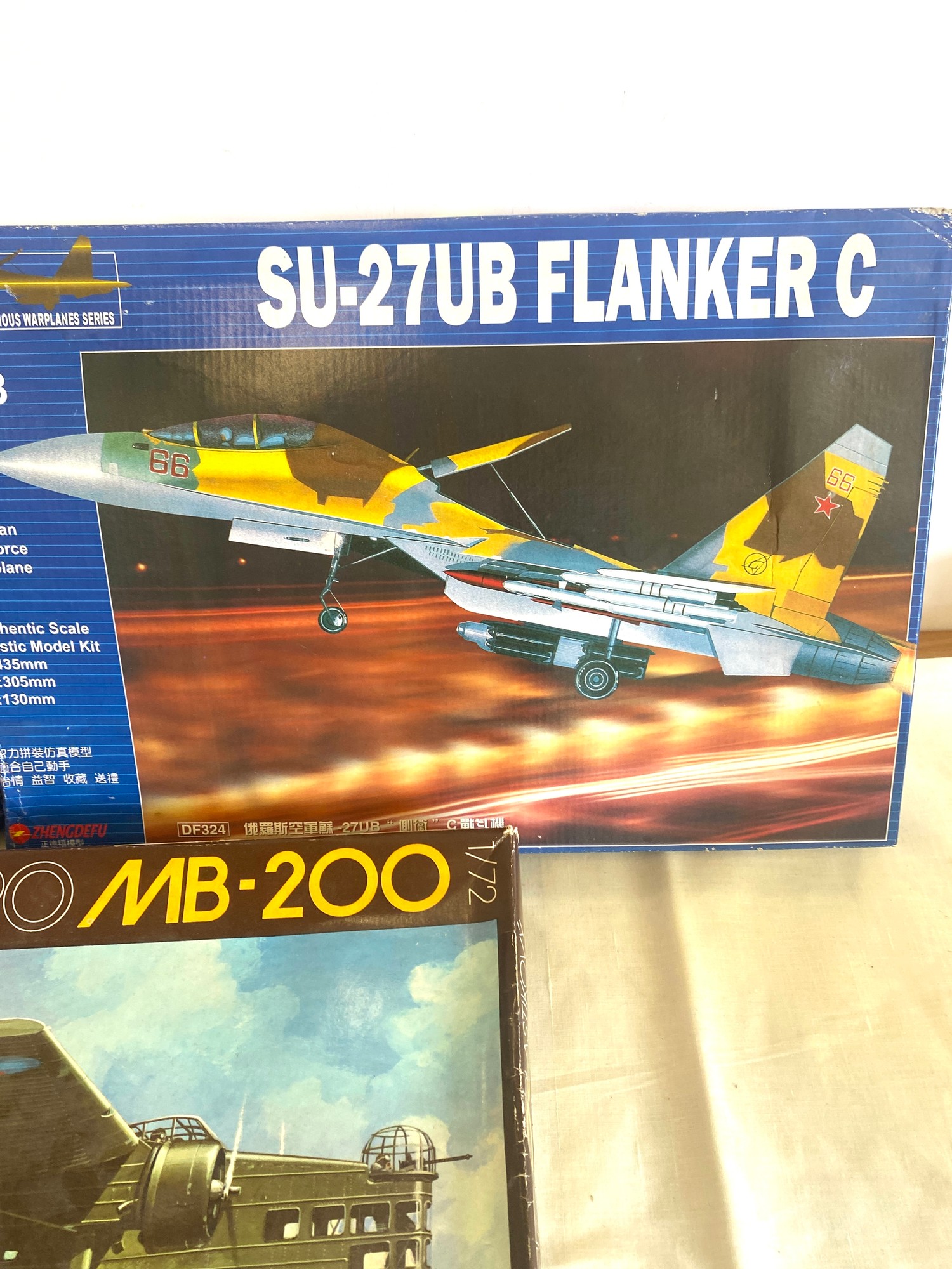 Selection of 4 boxed model air crafts includes, Revell Avro Shackleton MR.3, SU 27ub flawker c, Aero - Bild 3 aus 3