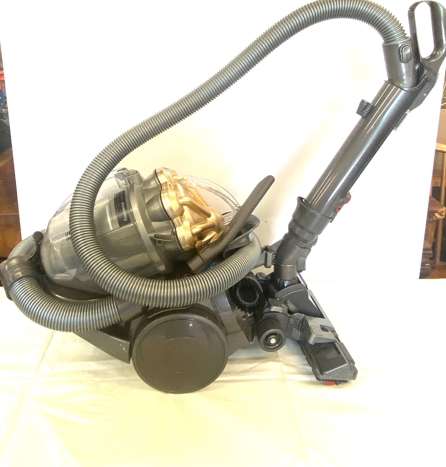 Dyson DC-20 Hoover