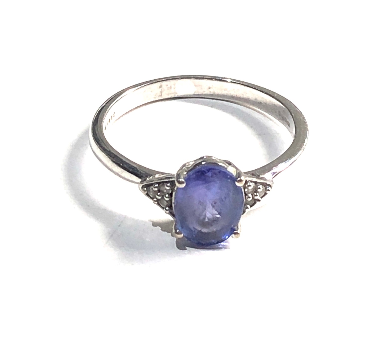 9ct white gold tanzanite and diamond ring