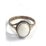 9ct gold opal ring 2.3g