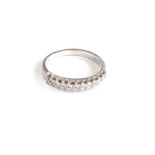 9ct white gold diamond ring 1.6g