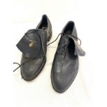 Pair of size 9 stylo golf shoes