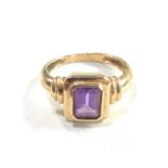 9ct gold amethyst ring 2.4g