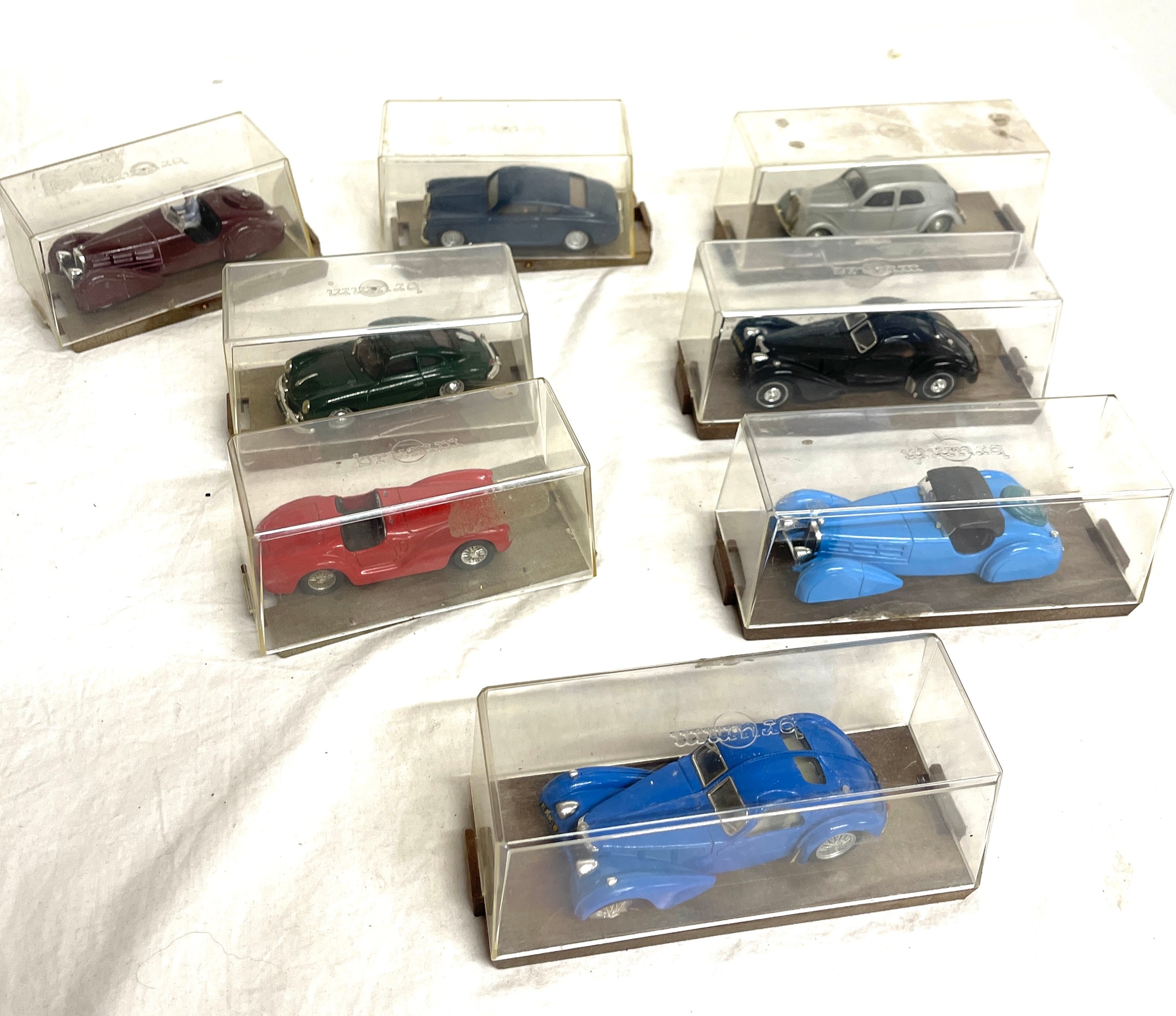 Selection of cased Brumm small collectors cars